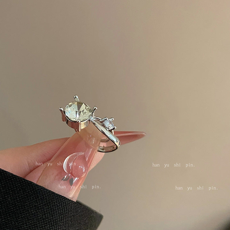 Design Simple Zircon U-shaped Daily Commuting Ear Clip