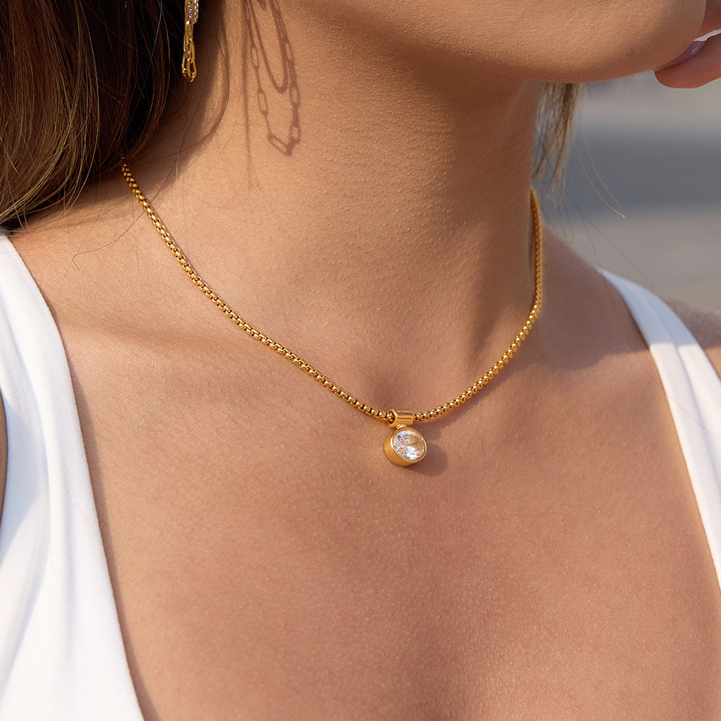 Women's Titanium Steel Zircon Light Luxury High-grade Clavicle Necklace