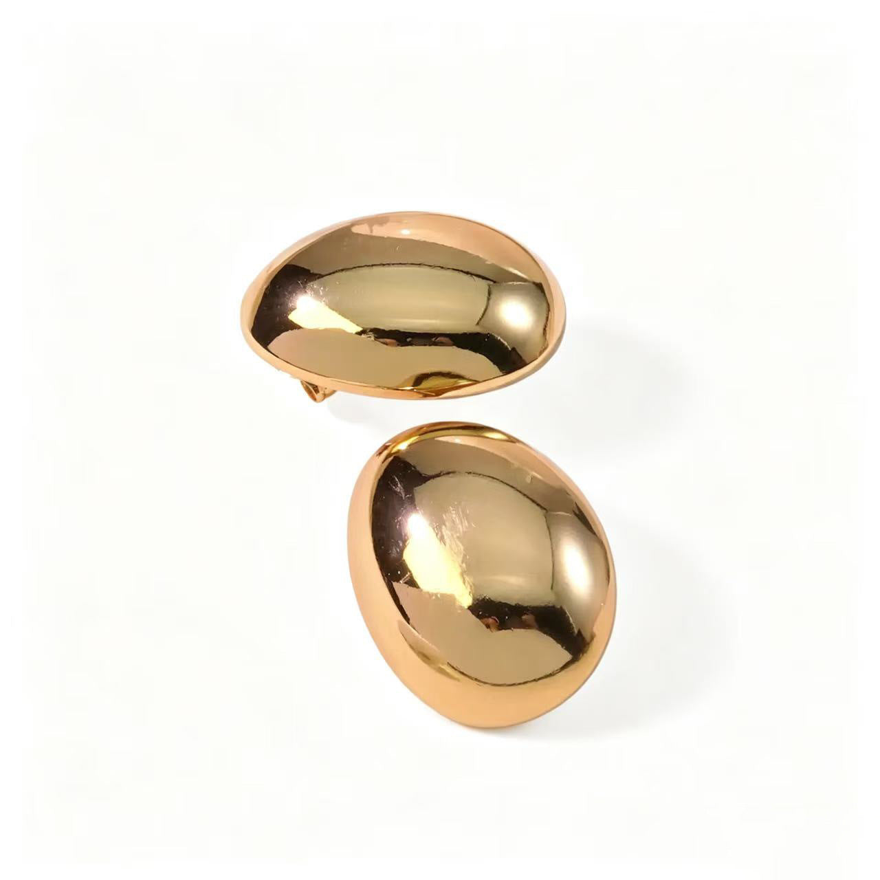 Women's Stainless Steel Light Luxury High-grade Titanium Gold-plated Stud Earrings