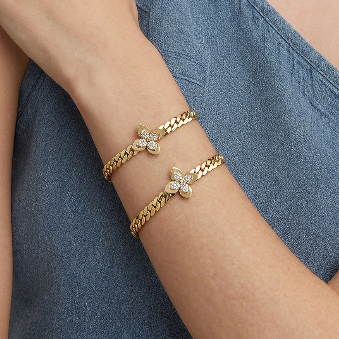 Three-dimensional Flower Micro Inlaid Zircon Twin Gold-plated Bracelets