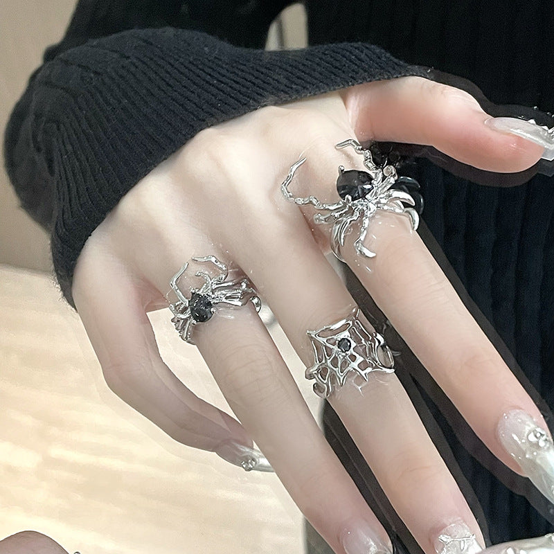 Light Luxury Cold Wind Spider Combination Rings