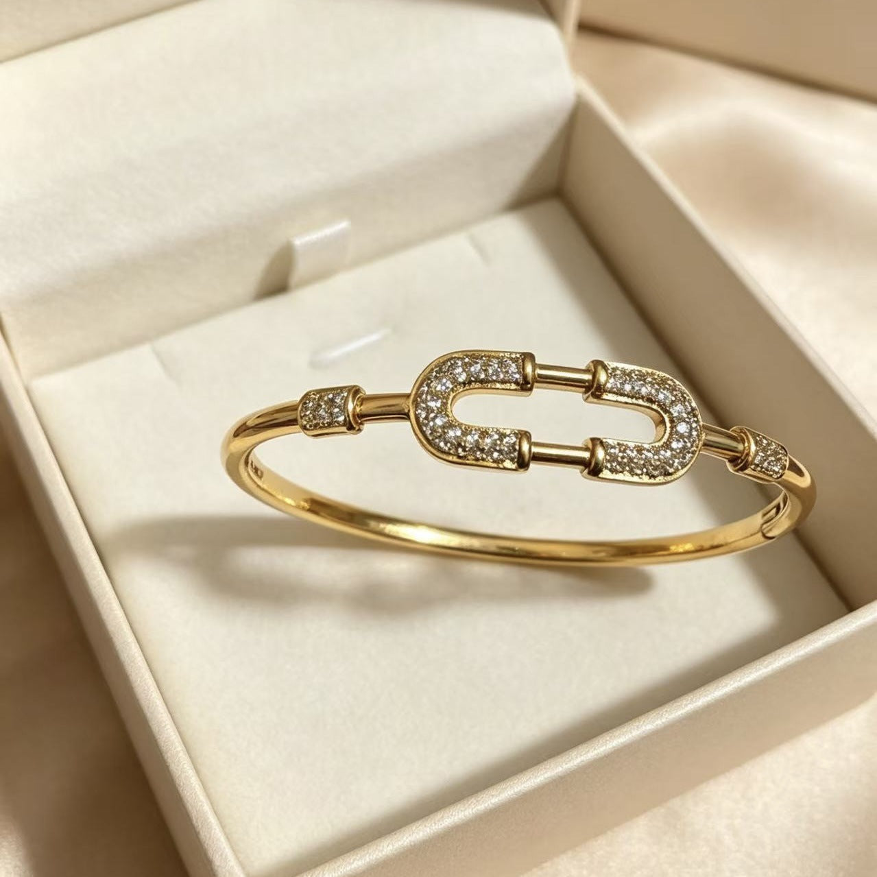 Women's Diamond White Gold Color Micro Inlaid Zircon Light Luxury Wild Bracelet