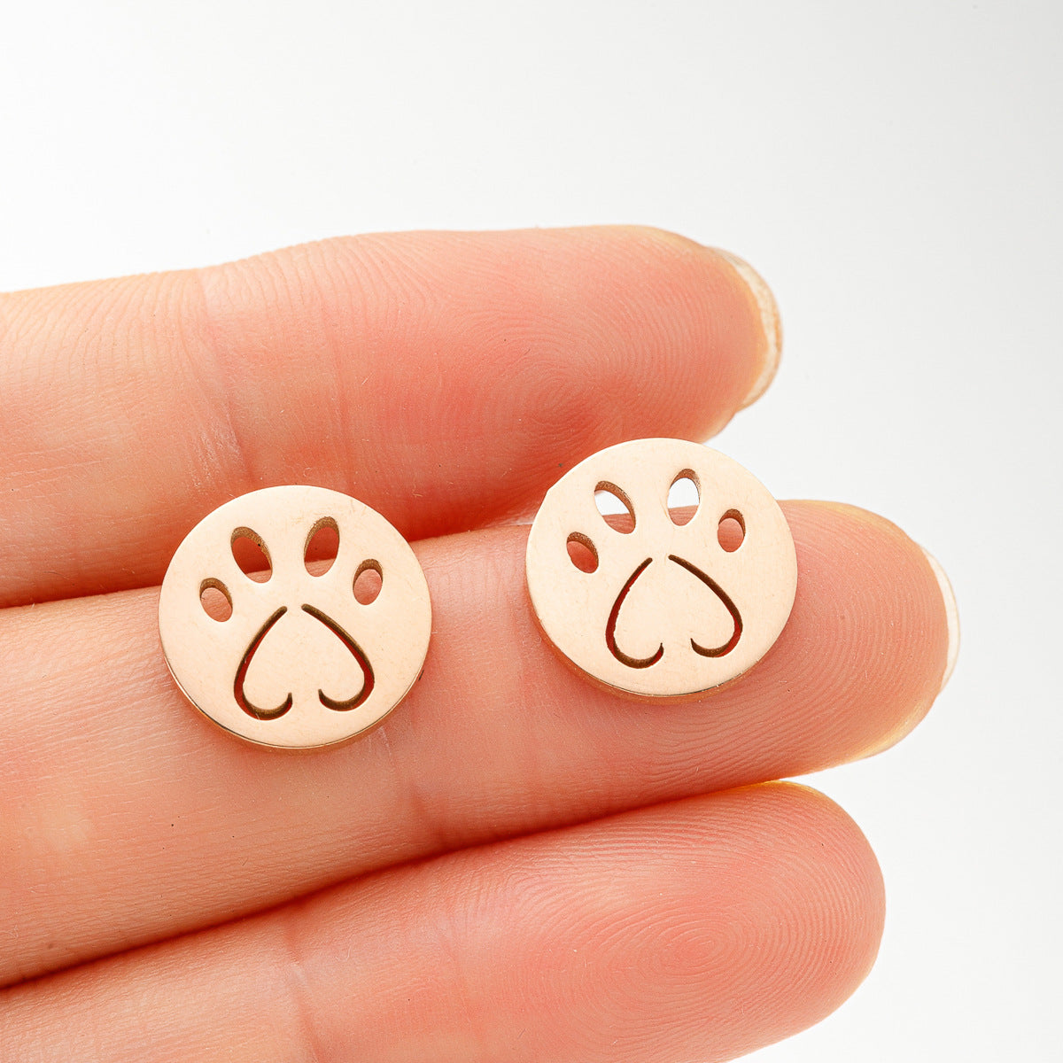 Boucles d'oreilles simples en acier inoxydable pour chien du zodiaque chinois