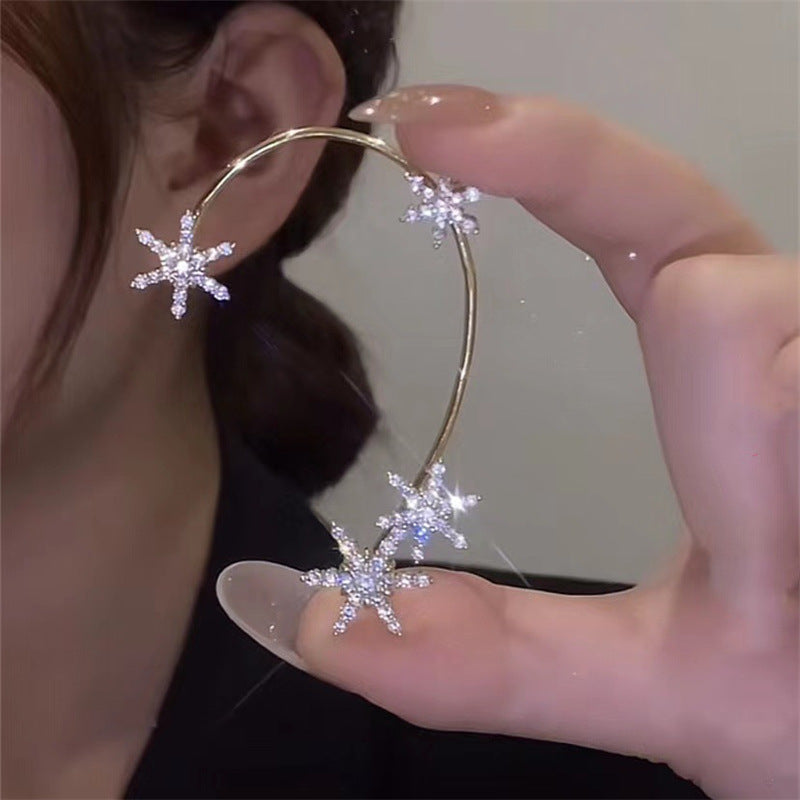 Women's Snowflake Design High-grade Super Flash Without Ear Clip