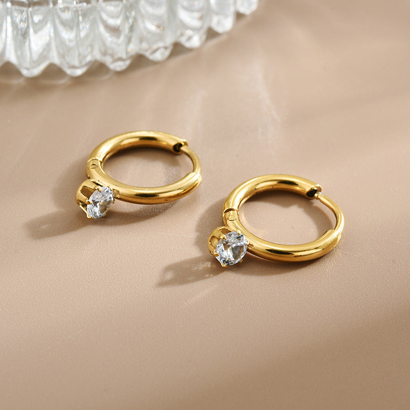 Mini boucles d'oreilles en titane à diamant unique de style basique pour femmes