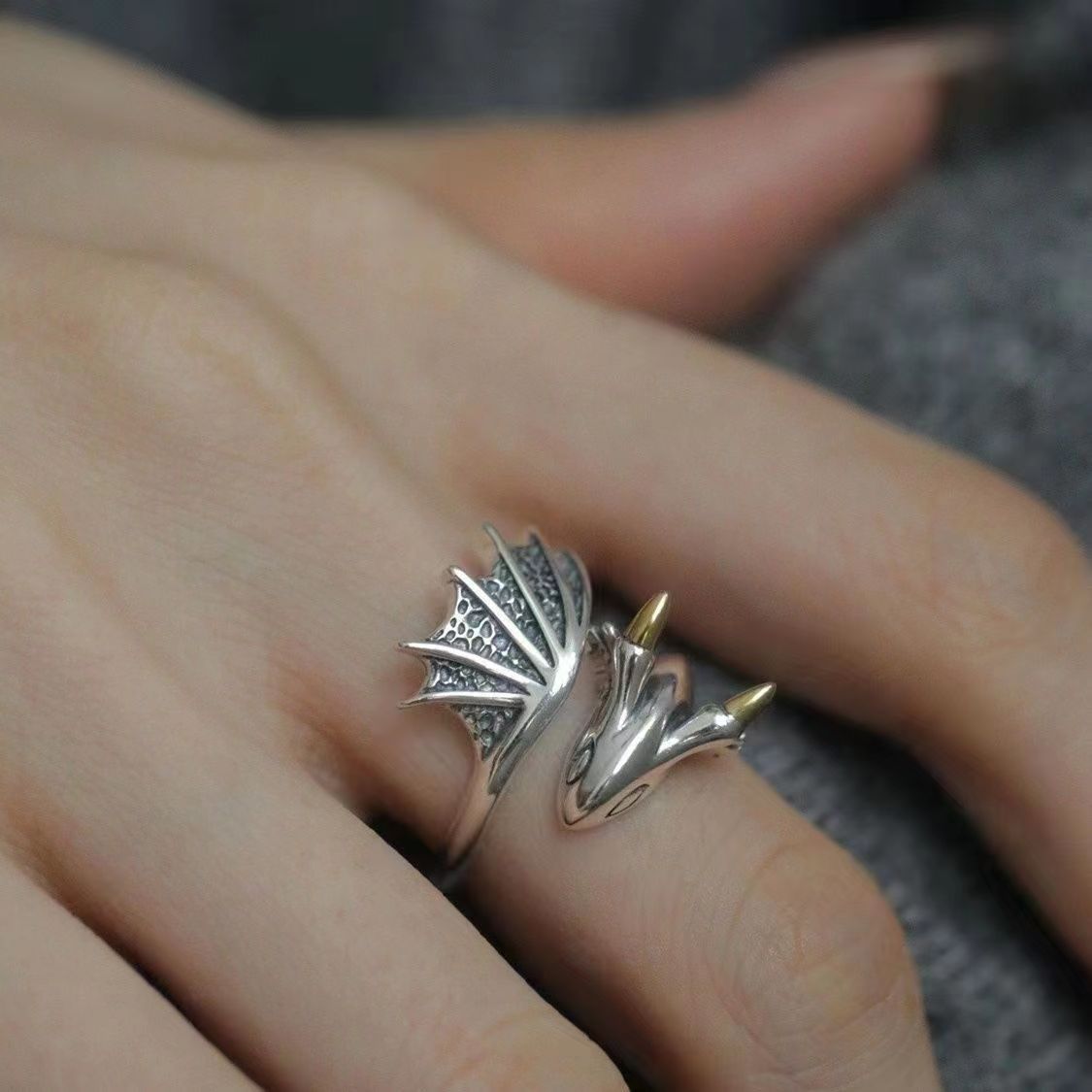 Fashion Retro Little Flying Dragon Female Rings