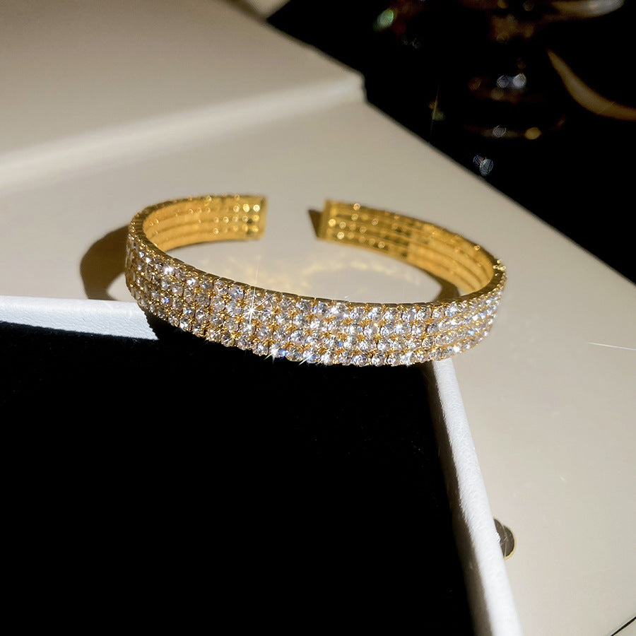 Galaxy Shining Round Open-ended Light Luxury High-grade Elegant Dinner Bracelets