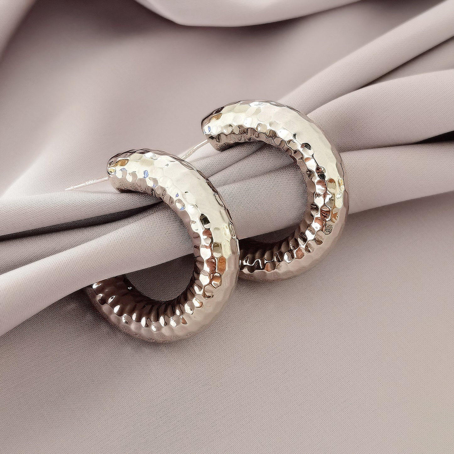 Women's Cold Style Circle Gold Trendy Stylish Earrings