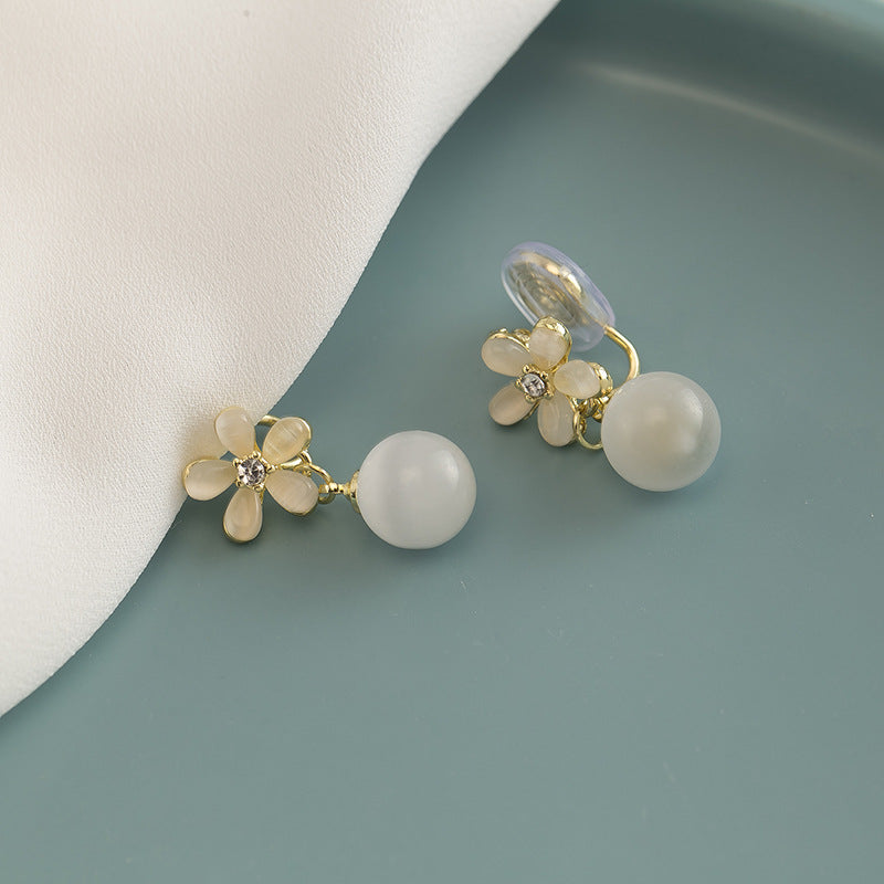 Temperament French Entry Lux Opal Flower Premium Mosquito Ear Clip