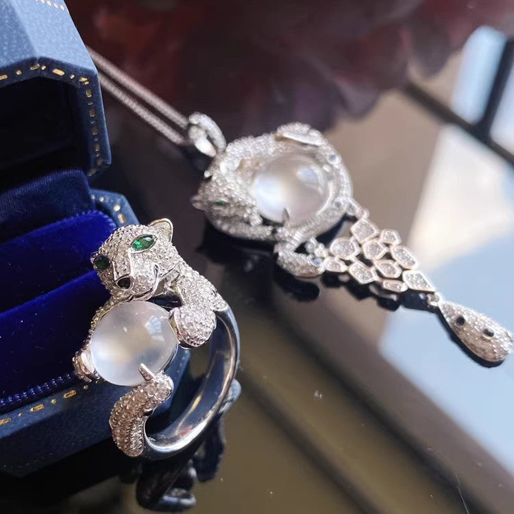 Women's Natural Chalcedony Jade Leopard Agate Head Light Luxury Temperament Jewelry Set