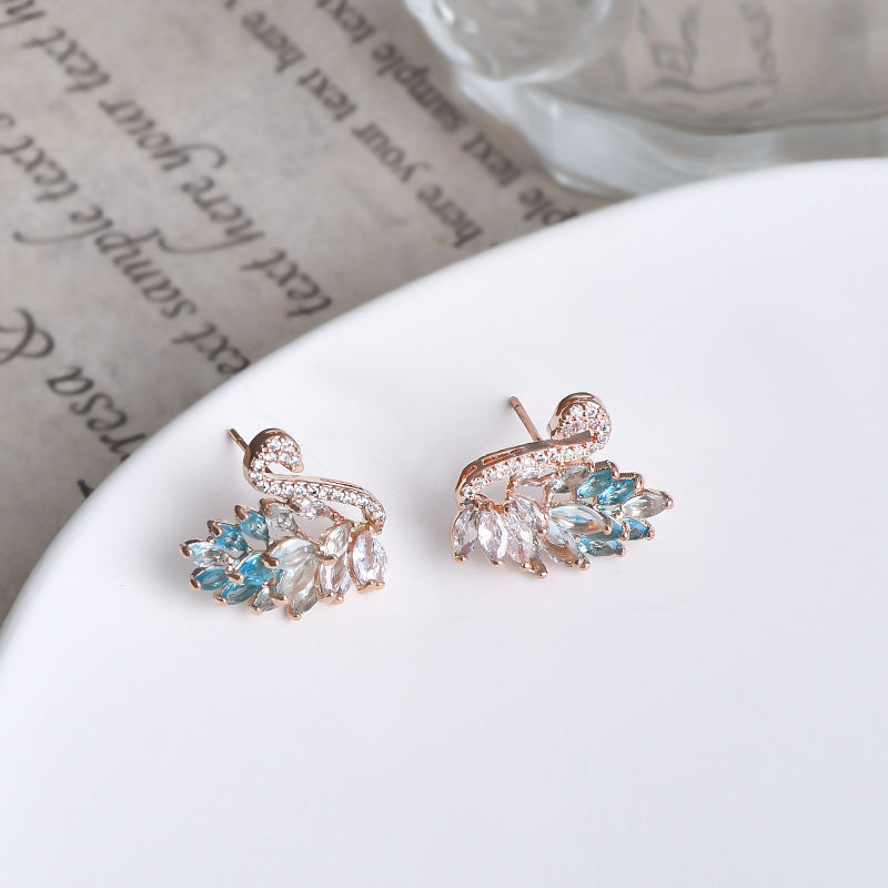 Fashion Sier Needle Fried Wool Duck Zircon Earrings