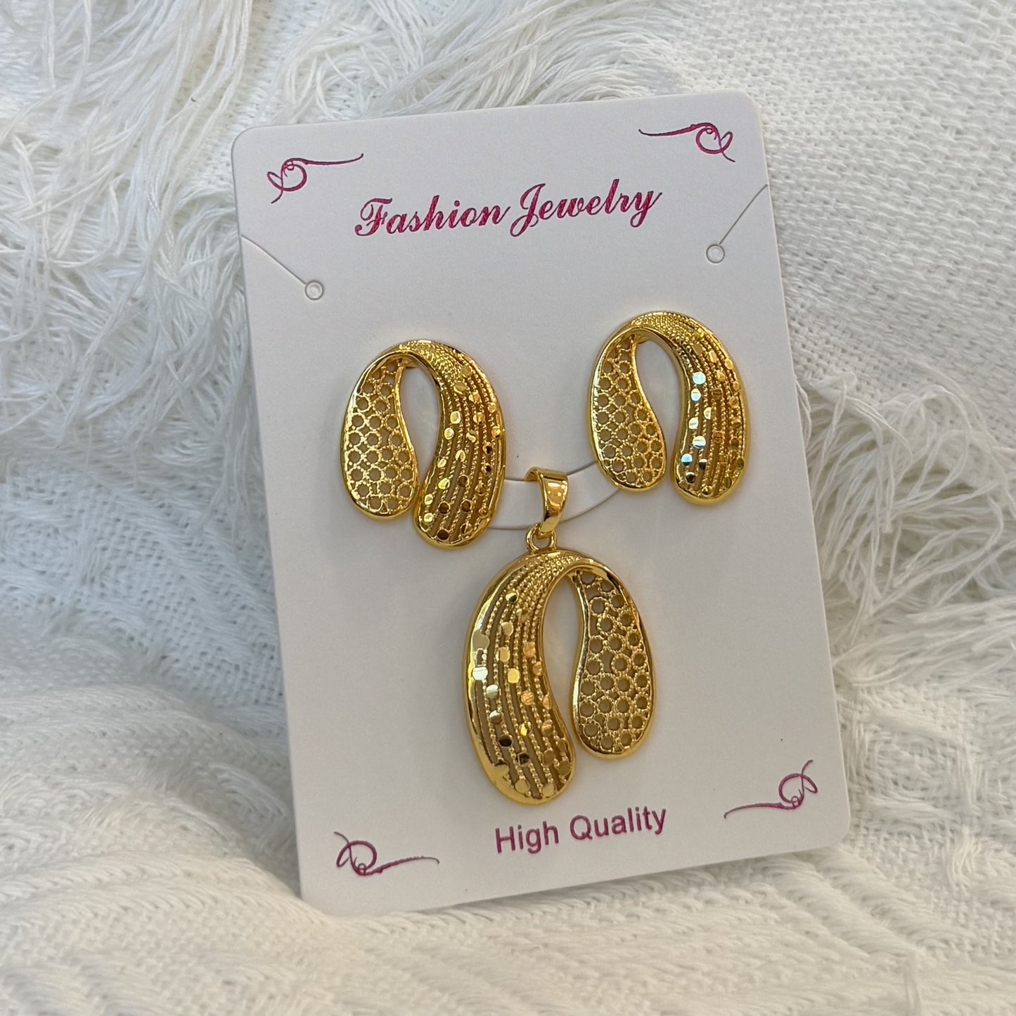 Love Heart Flowers Ear Baroque Gold Fashion Jewelry Set