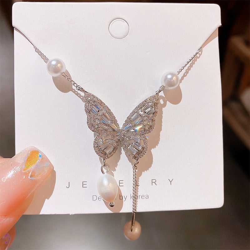 Women's Luxury Butterfly Natural Pearl For Trendy Design High-grade Clavicle Necklaces