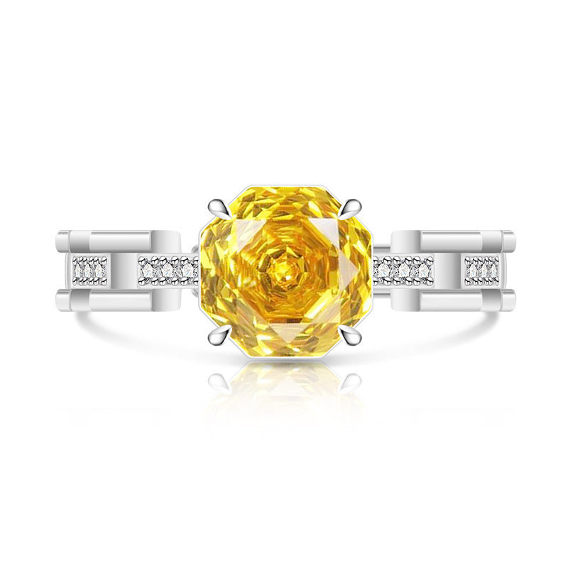 Rose Cut Inlaid Super Flash Fashion Live Ring