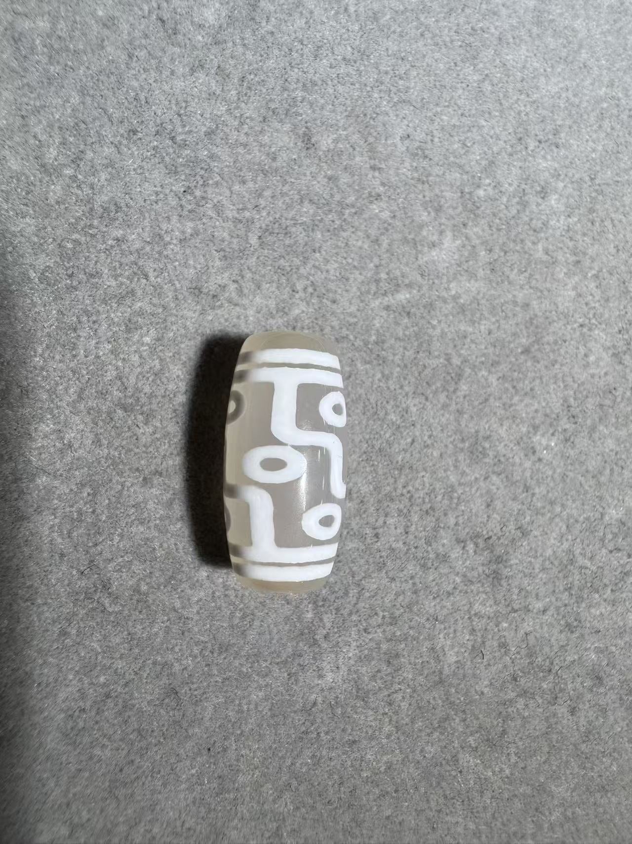Agate Snowland White Tiger Tooth Multi Totem Bracelet