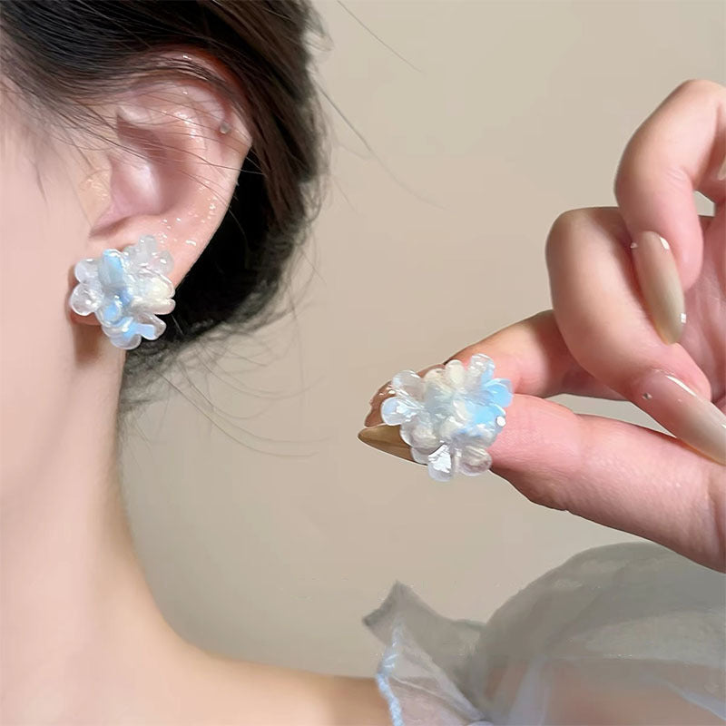 Women's Early Summer Oxygen Gradient Colored Flower Super Hot Unique Earrings