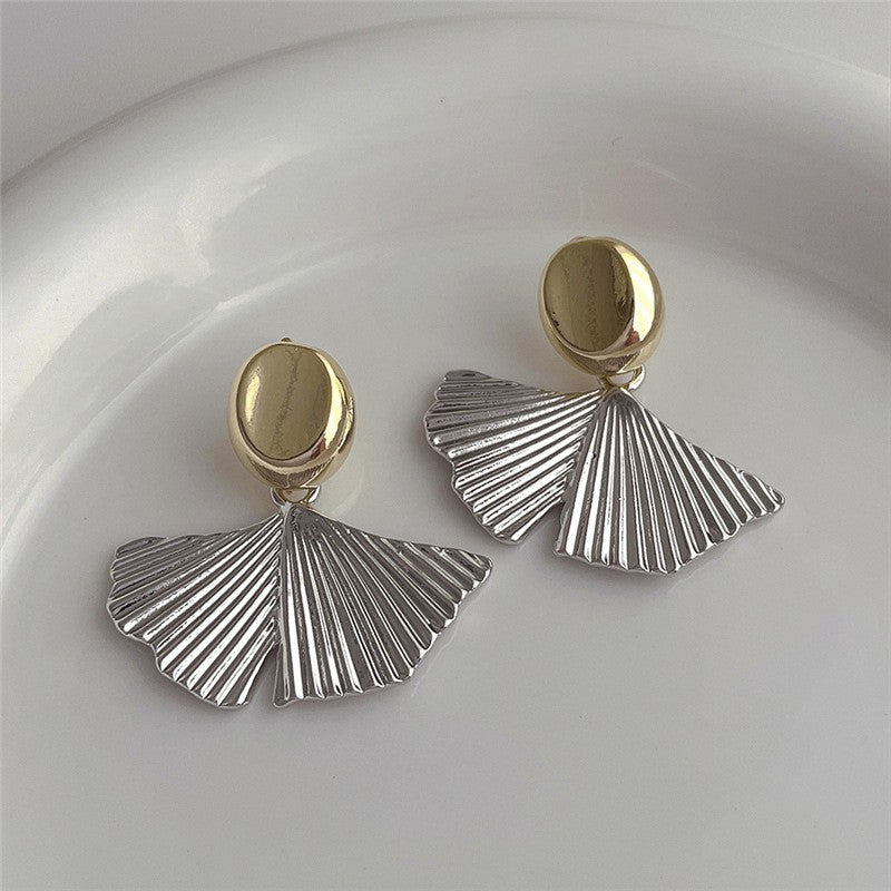 Exquisite Leaf Pearl Flash Zircon Wheat Eardrops Temperamental Rings