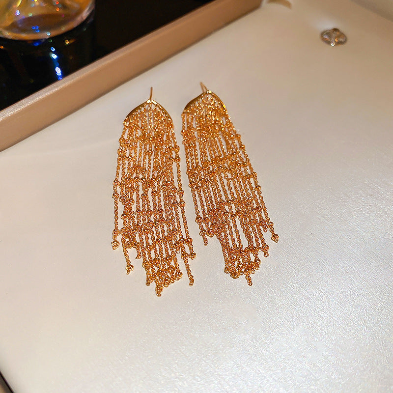 Boucles d'oreilles longues à pampilles en forme de cœur d'amour, personnalité gracieuse