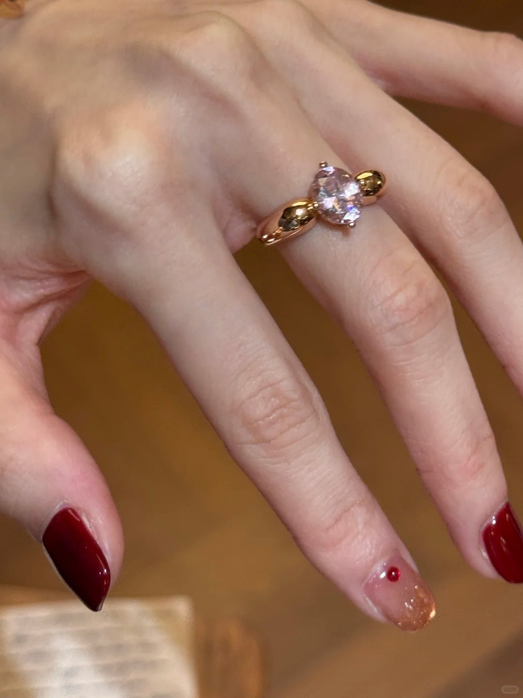 Women's Elegant Index Finger Advanced Super Exquisite Shining Diamond Peach Oolong Ring