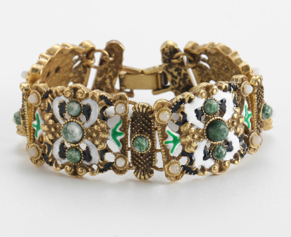 Women's Vintage Summer Light Luxury High-grade Bracelets