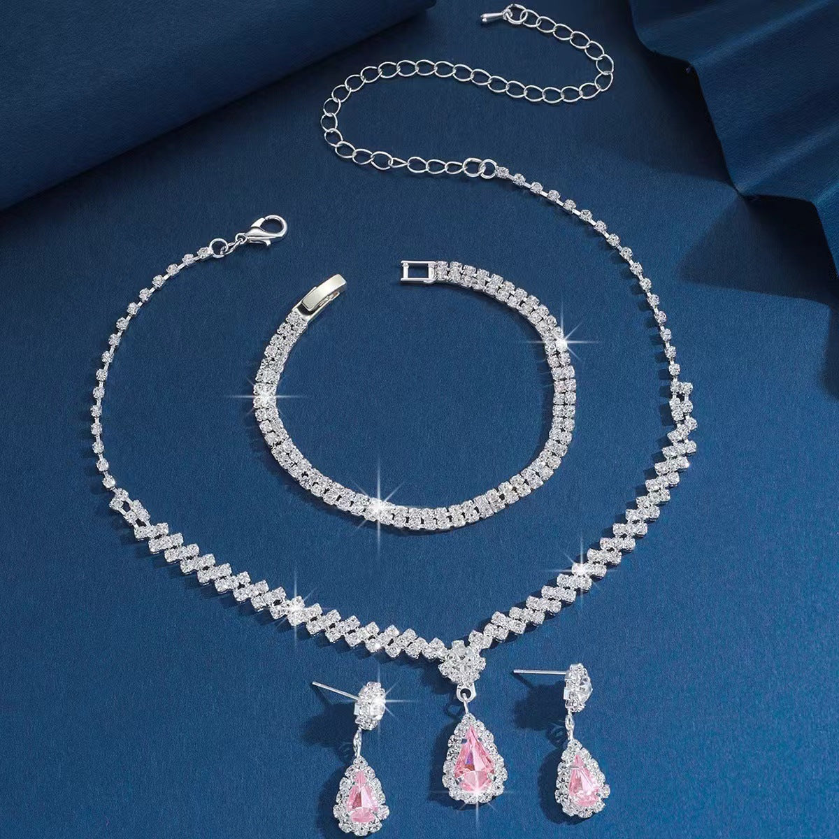 Temperament Wild Red Grandmother Lu Three-piece Jewelry Set