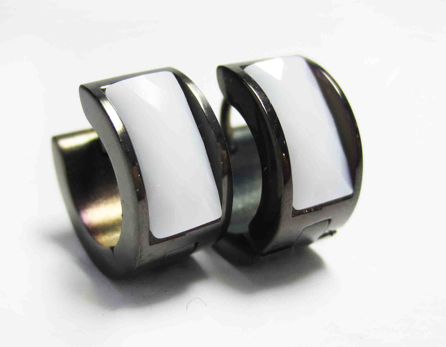Women's & Men's Steel Clips Geometric Rhinestone Titanium Color Acrylic Ear Buckle