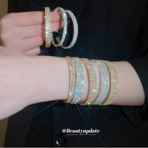Galaxy Shining Round Open-ended Light Luxury High-grade Elegant Dinner Bracelets