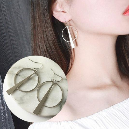 Simple Personalized Light Luxury Temperament Trendy Cold Earrings