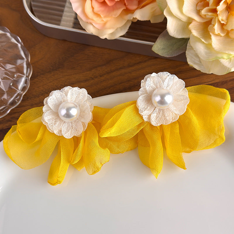 Women's Yellow Flower Mesh Vacation Style Niche High-grade Rings