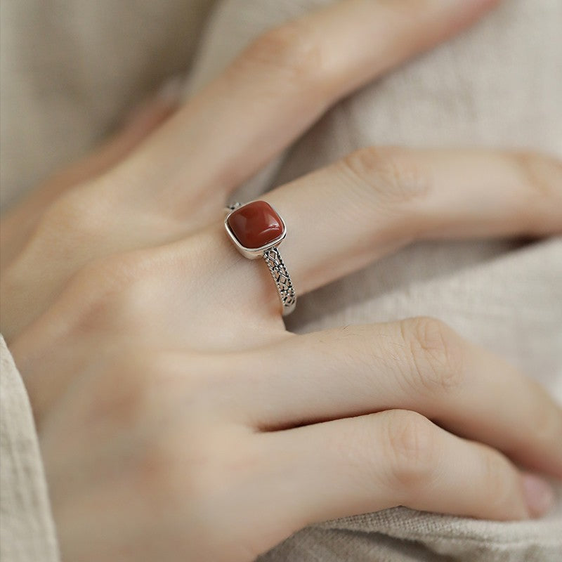 Retro Chinese Square Sugar Hollow Female Lace Ring