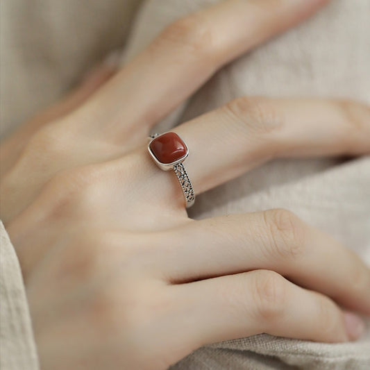 Retro Chinese Square Sugar Hollow Female Lace Ring
