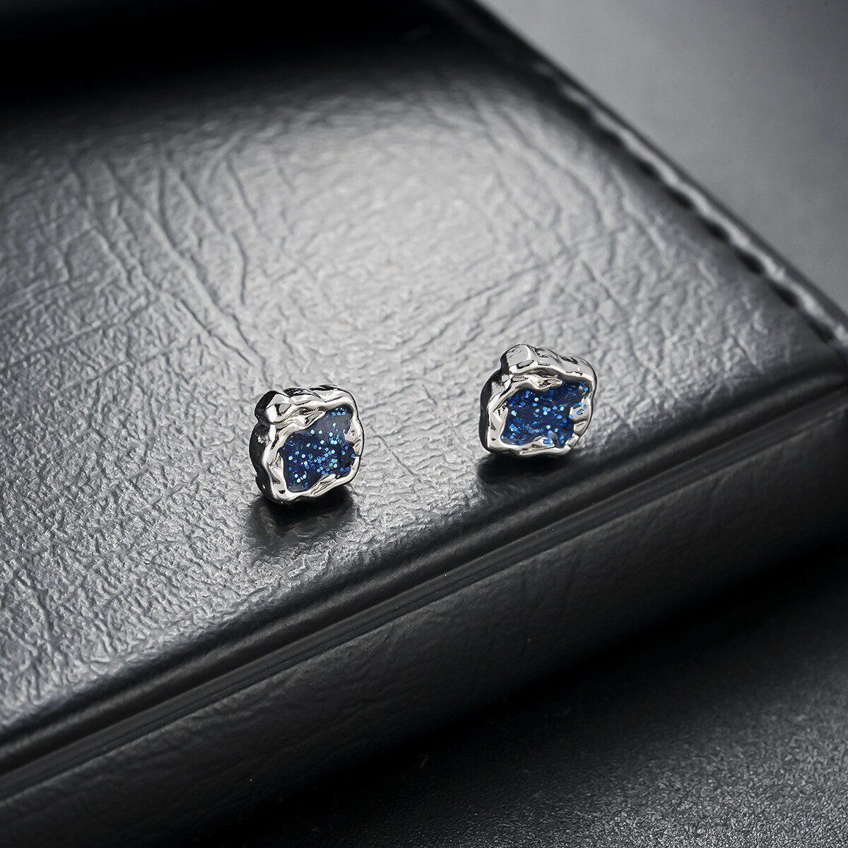 Men's Earless Light Luxury Fashion Female Niche Ear Clip