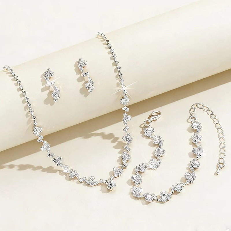 Simple Exquisite Three-piece Full Diamond Clavicle Dinner Jewelry Set