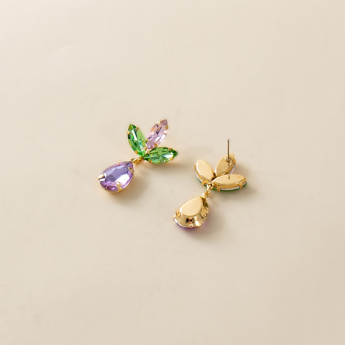 Fashion Personality Drop-shaped Leaf Long Simple Stud Earrings