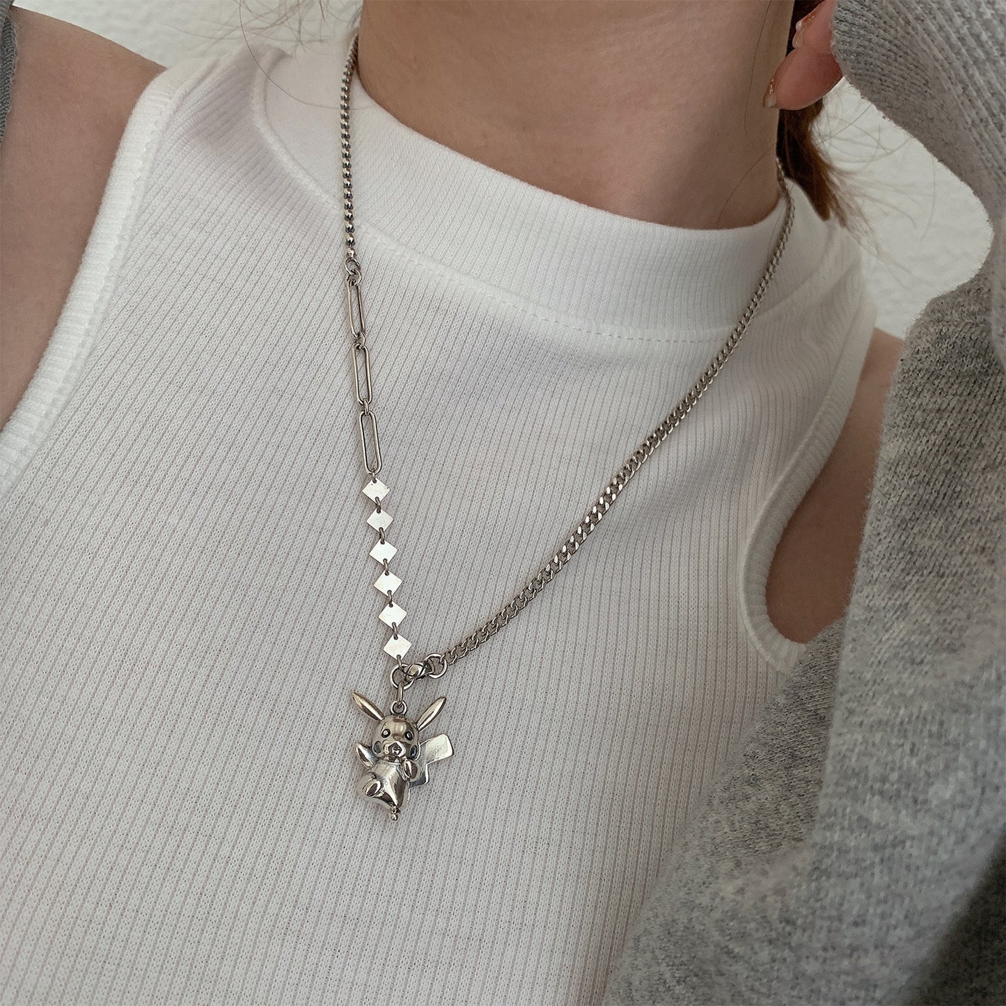 Women's Korean Sterling Sier Pearl Heart Design Necklaces