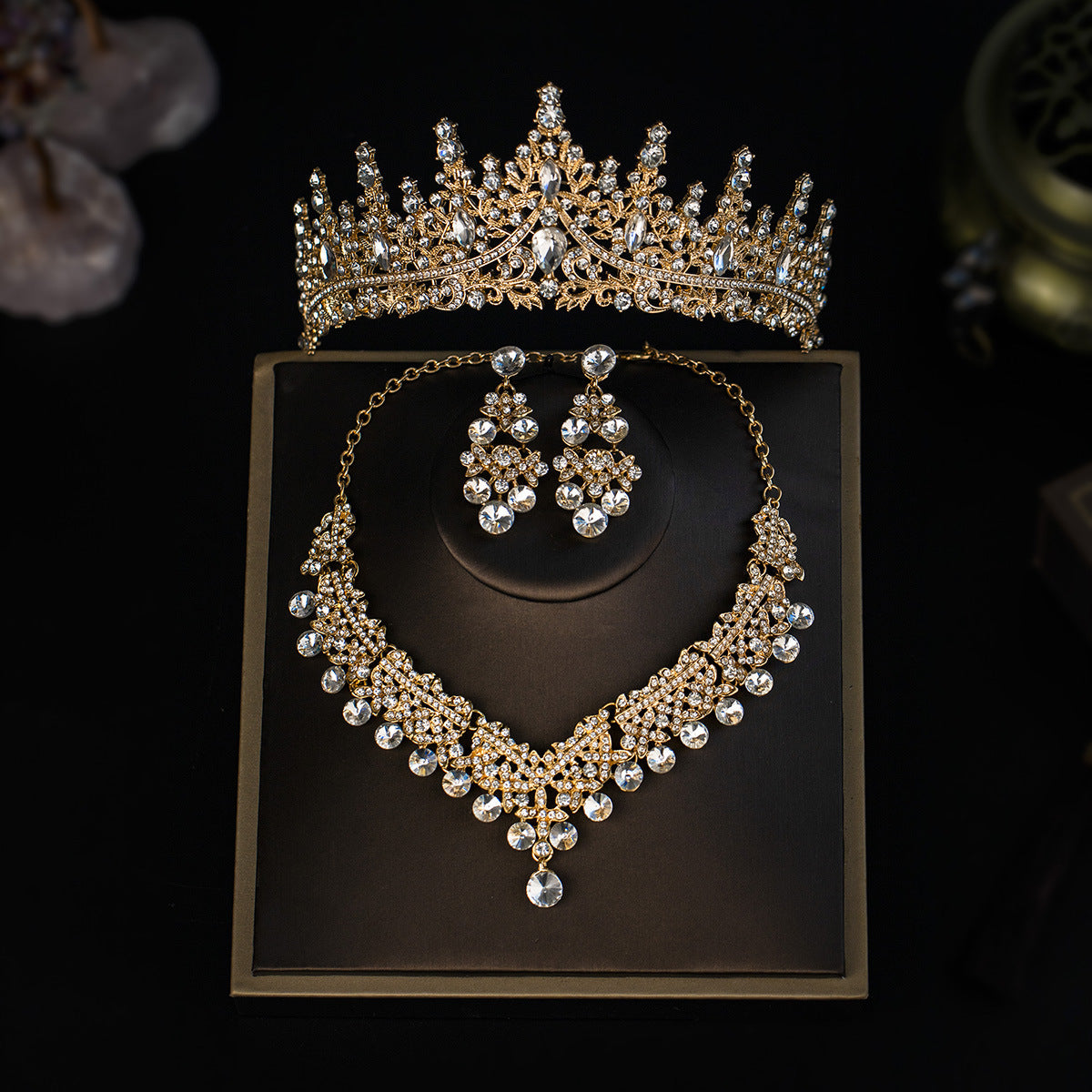 Bridal Three-piece High Sense Ball Wedding Decoration Alloy Jewelry Set