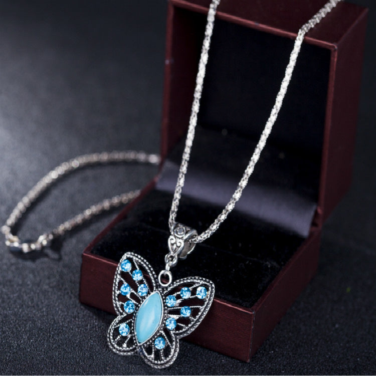 Full Diamond Turquoise Butterfly Vintage Ethnic Necklaces