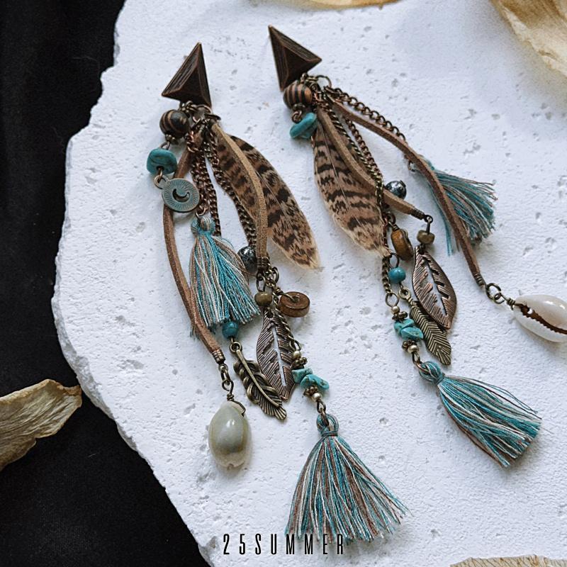 Women's Wandering Style Feather Tassel Retro Ethnic Rings