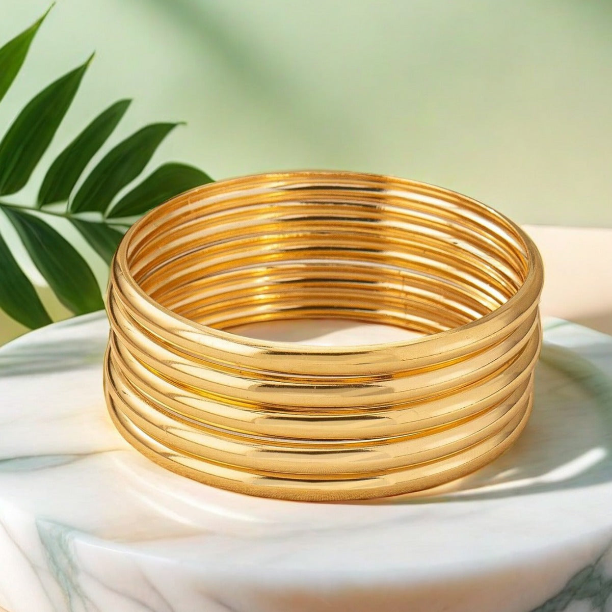 Women's Fashionable Simple Elegant Geometric Circle Golden Jewelry Set