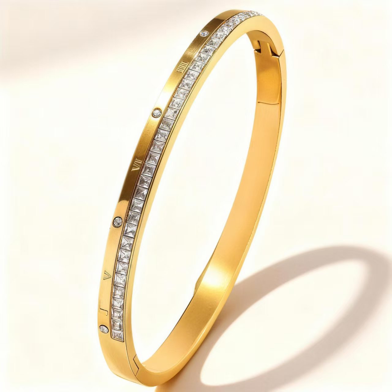 Innovative Stainless Steel Titanium Fashion Gold-plated Bracelets