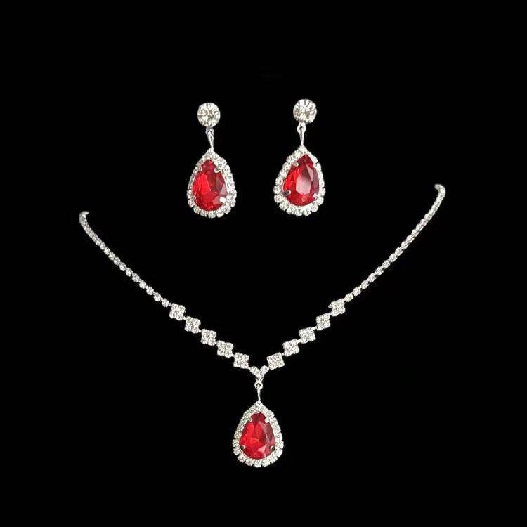 Simple Exquisite Three-piece Full Diamond Clavicle Dinner Jewelry Set