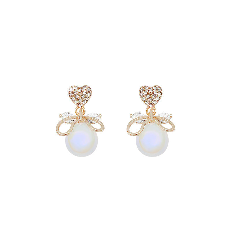 Heart Pearl Female Light Luxury Minority Earrings