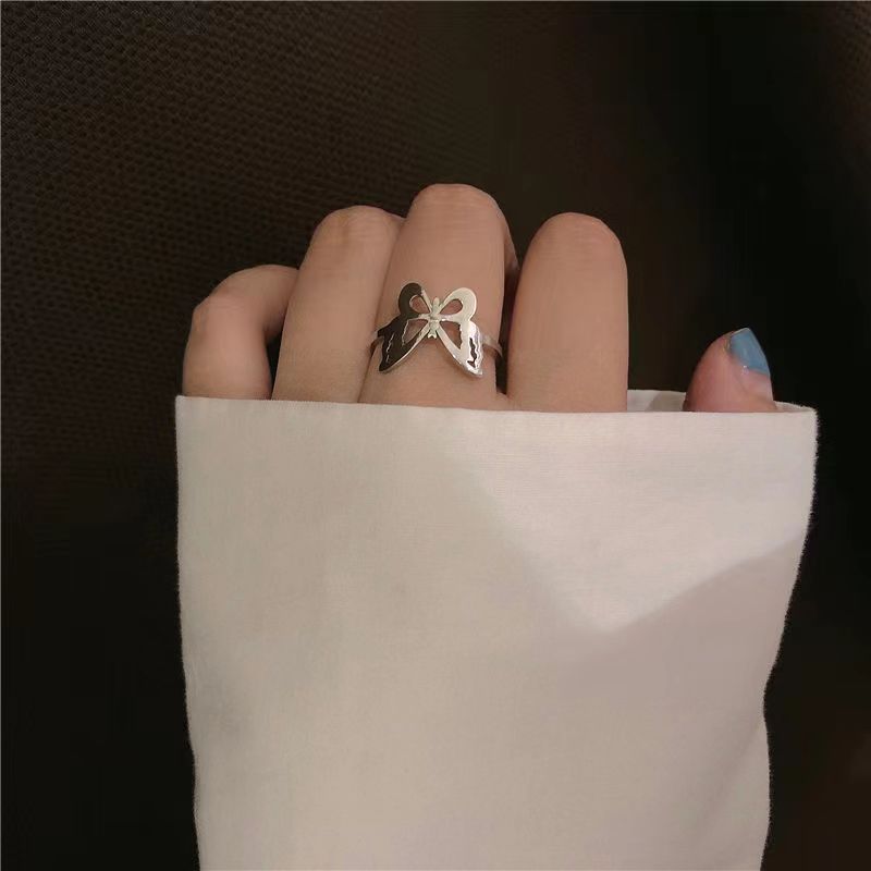 Women's Dripping Butterfly Fashion Personalized Minority Switchable Index Finger Rings