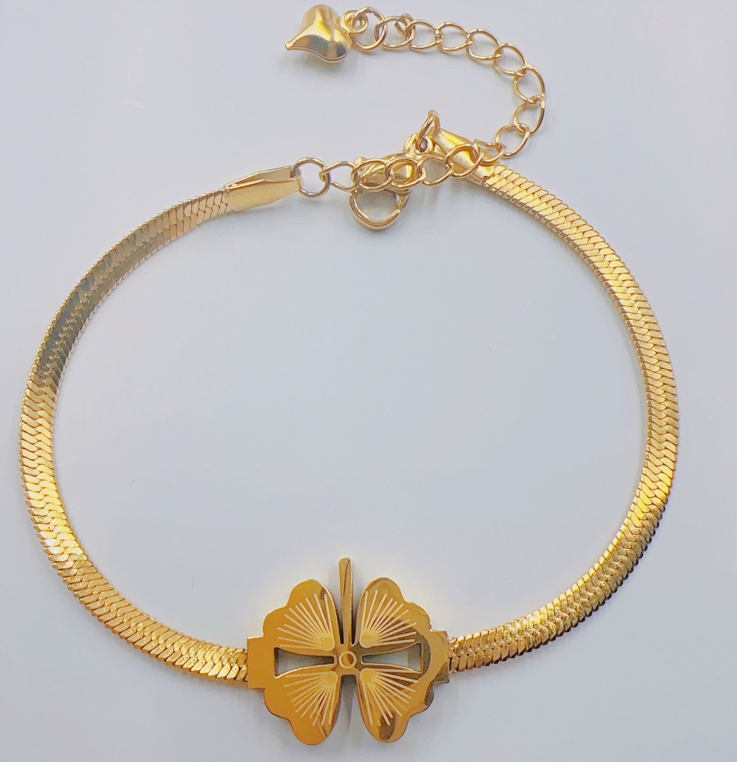 Wear Accessory Four-leaf Clover Pendant Snake Bone Bracelets