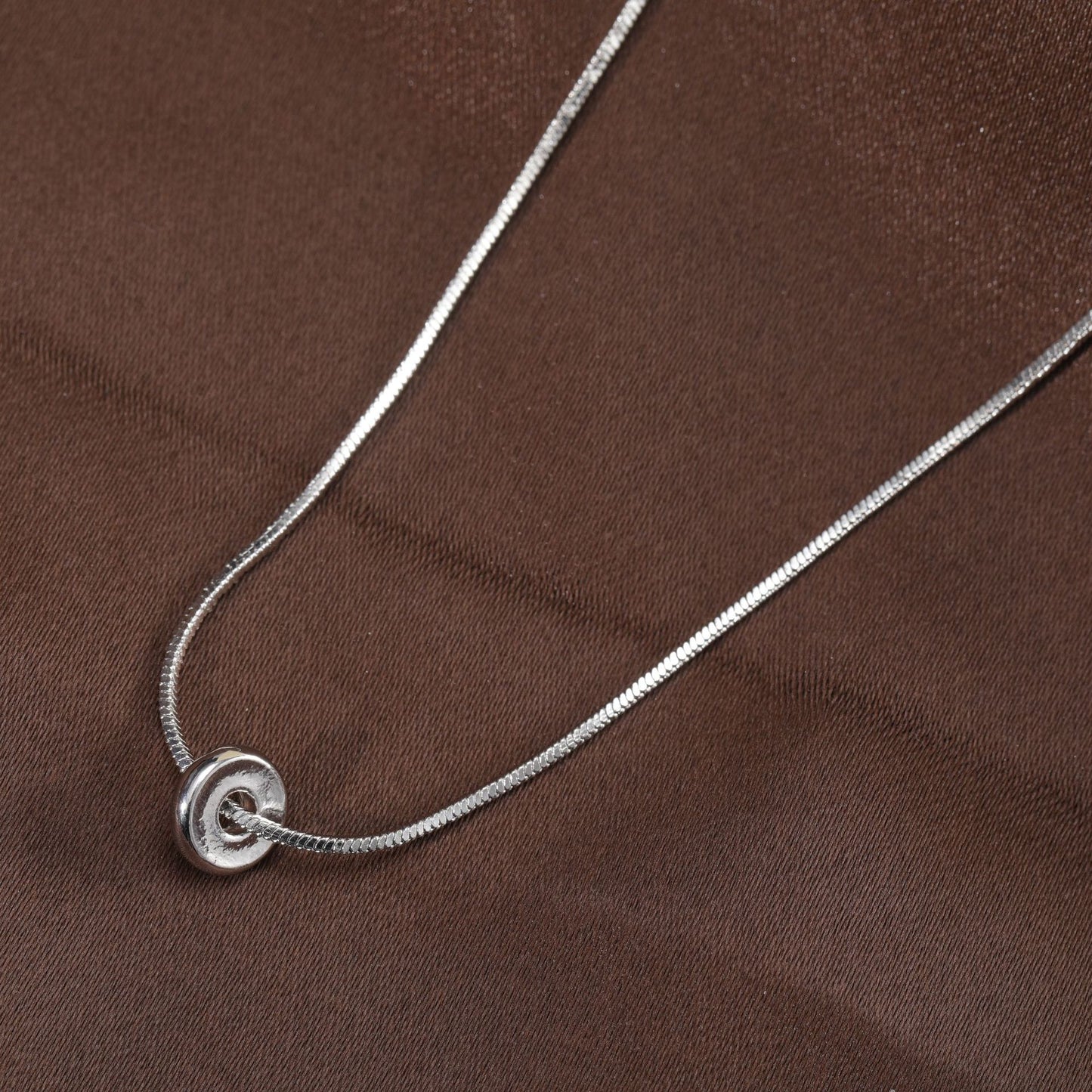 Pendant Design Simple Texture Snake Bone Necklaces