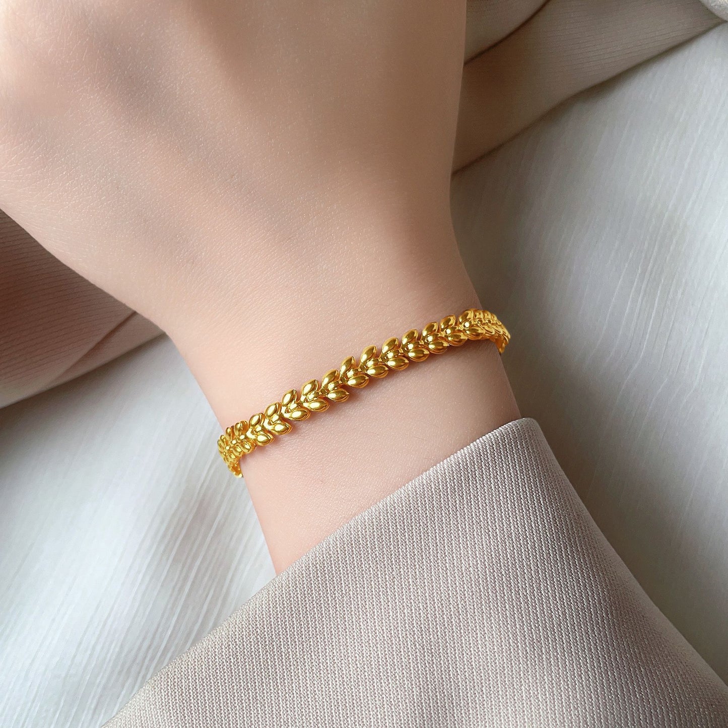 Women's Gold Wheat For Trendy Design Light Luxury Bracelets