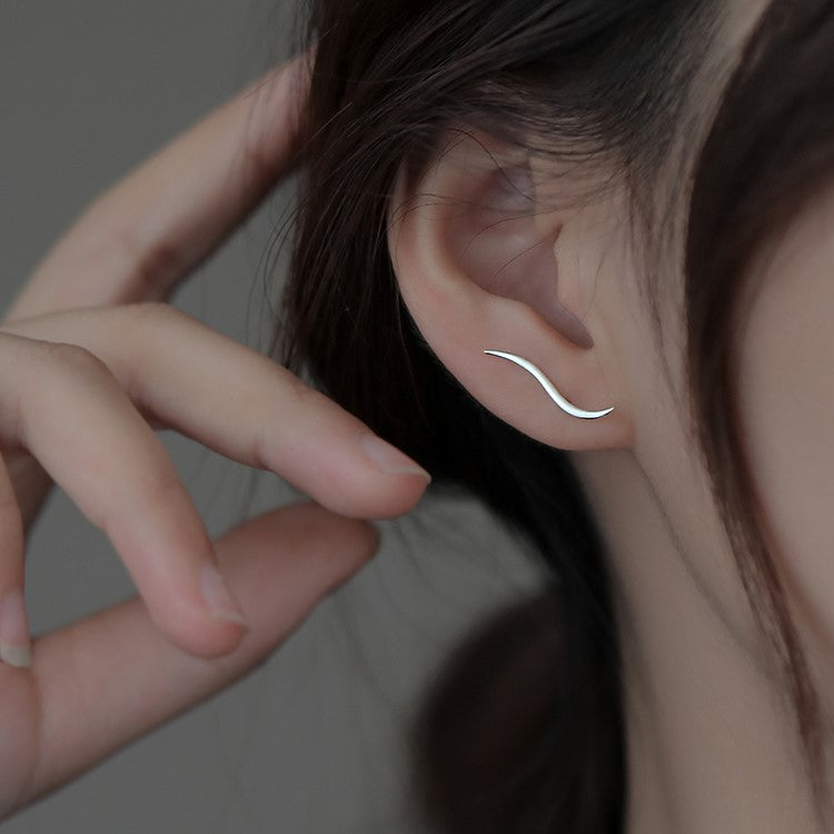 Women's Wave Ear Niche Line Design Summer Earrings