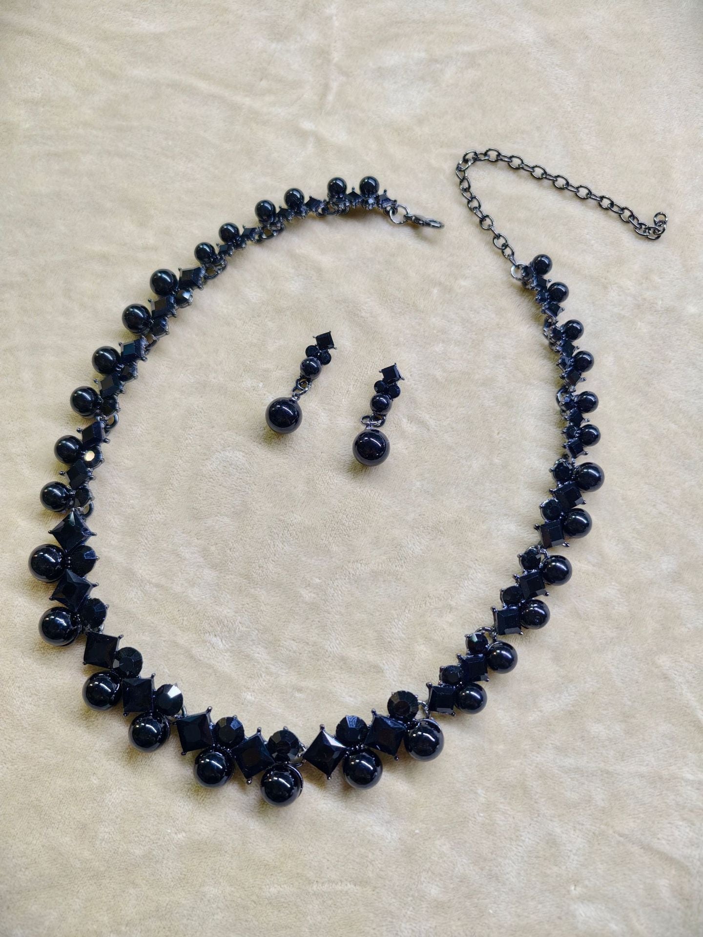 Pearl Gem Female Light Luxury Minority Sweater Jewelry Set