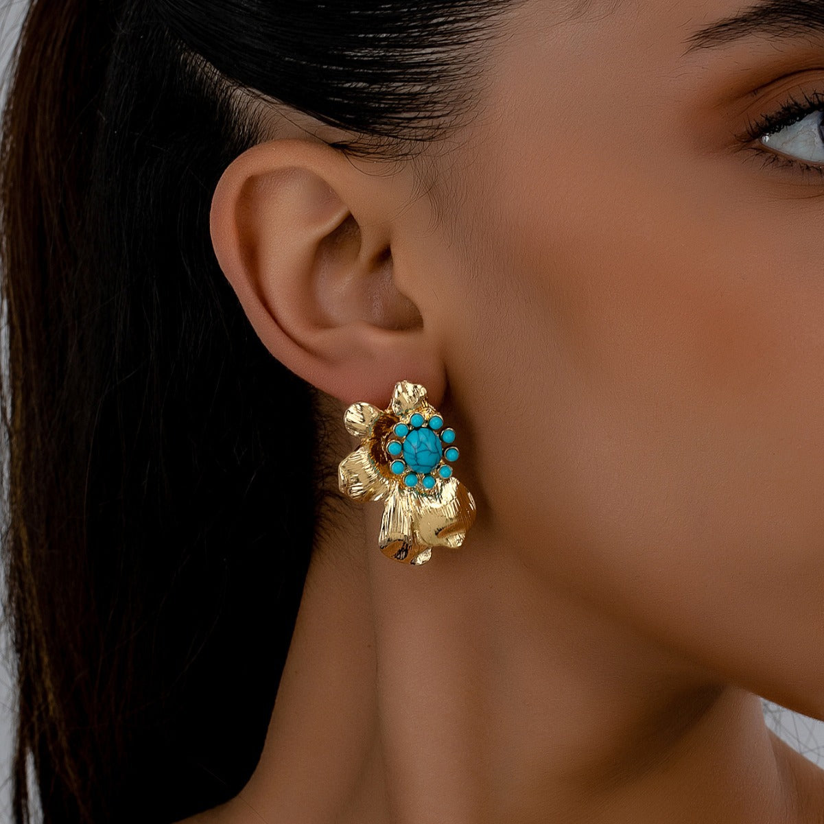 Fashion Alloy Geometric Irregular Petals Inlaid Turquoise Cold Style Design Earrings