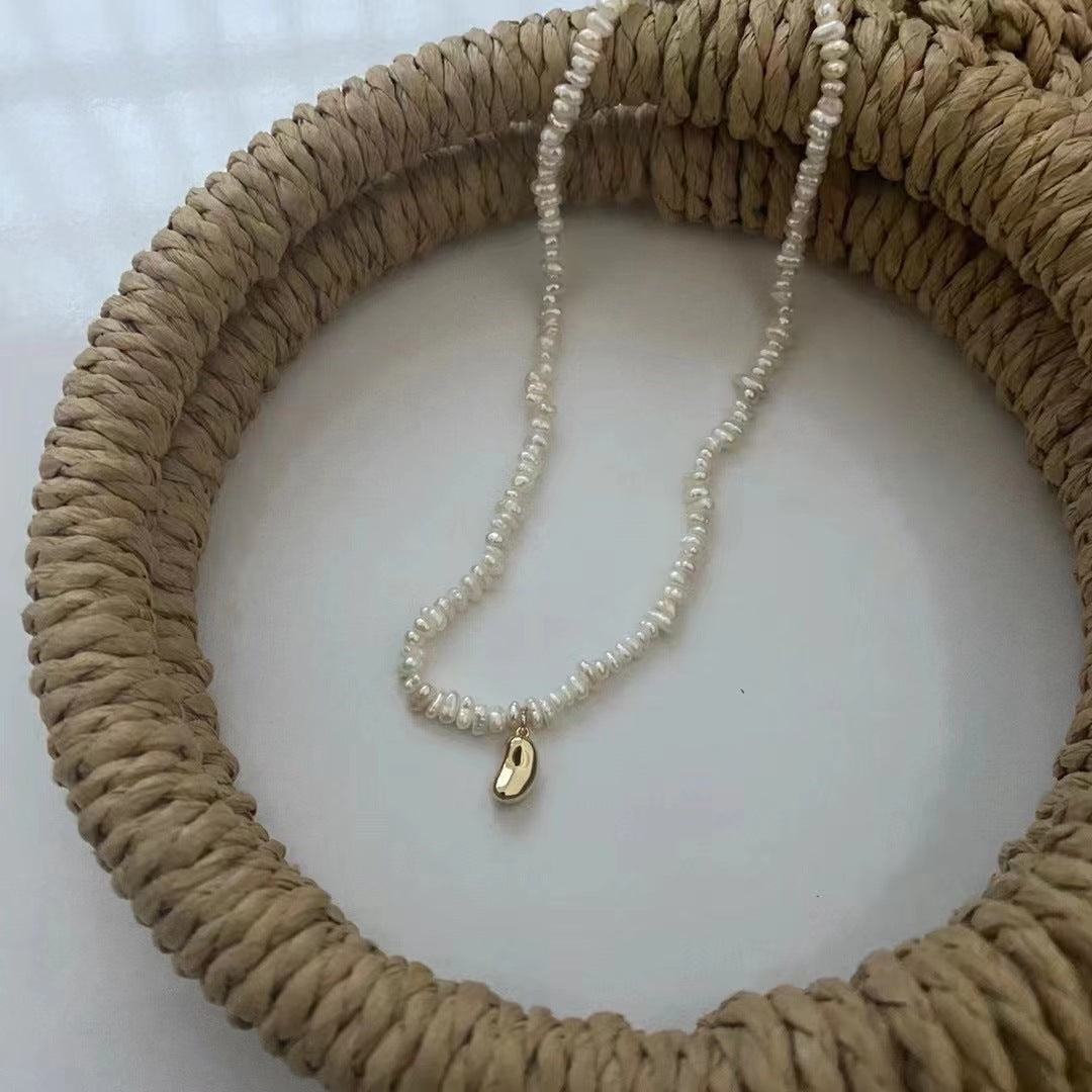 Women's Pearl French Retro Simple Graceful Elegant Necklace